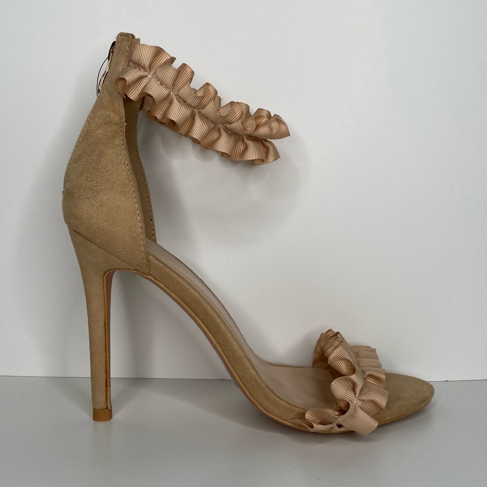 Revamped nude strappy ribbon heels size 9